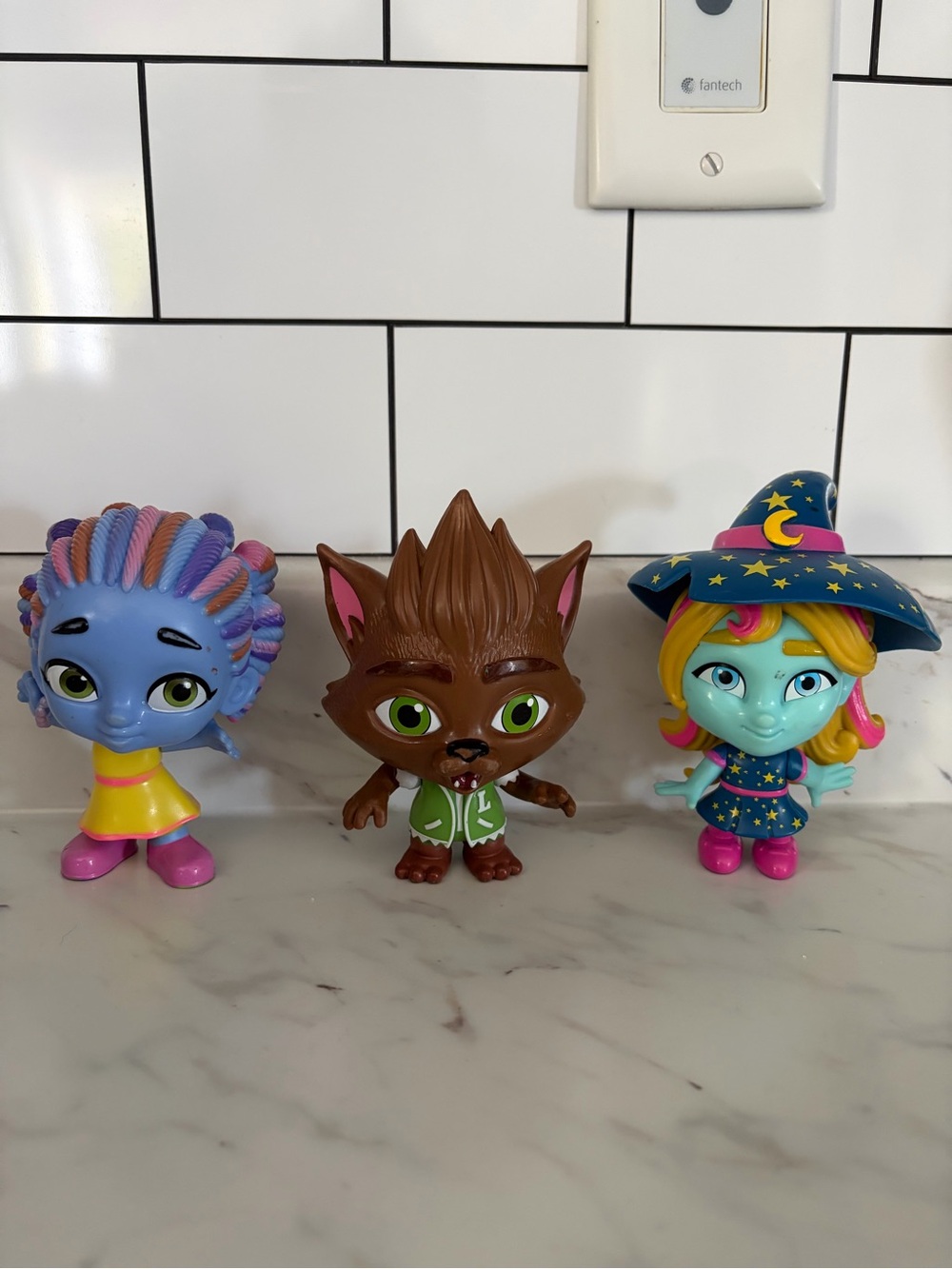Netflix - Super Monsters Figurine Set - katya, lobo and zoe